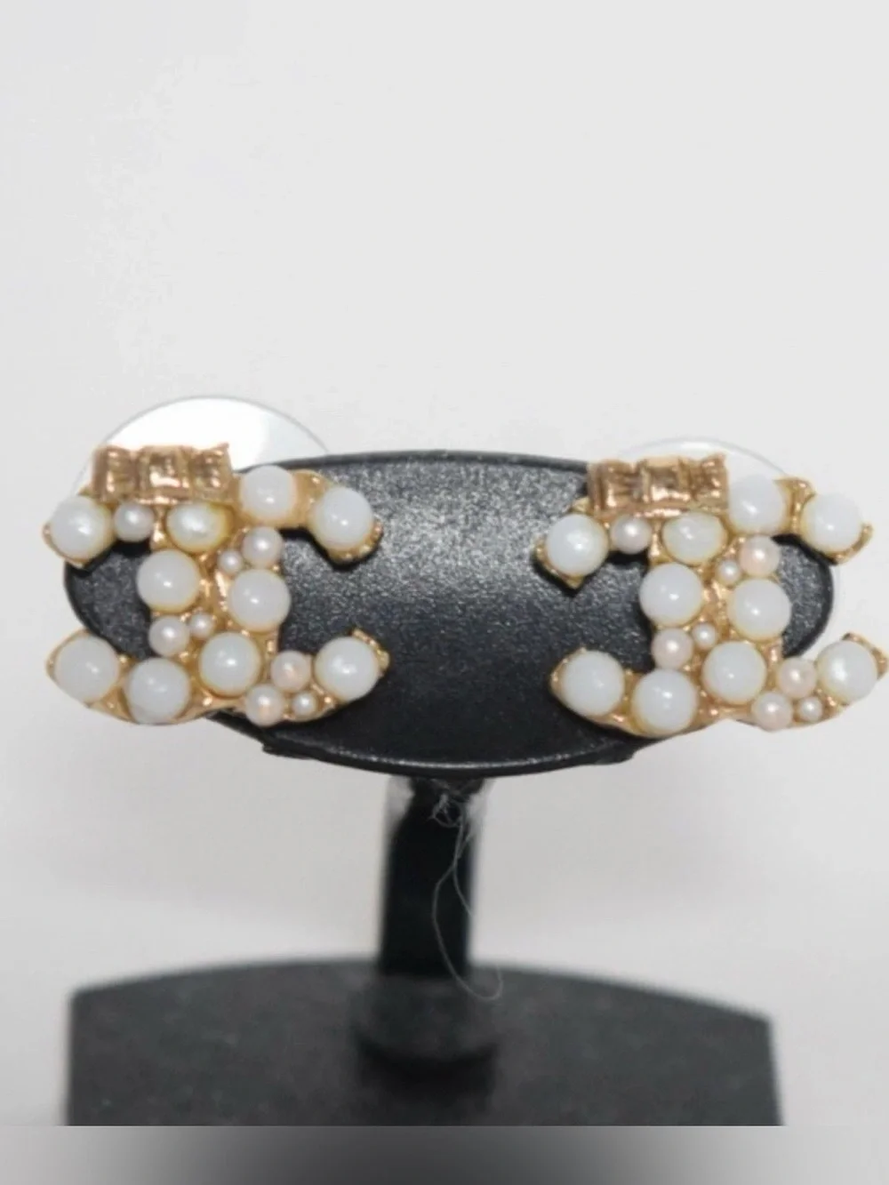 ❤️❤️SOLD❤️❤️Chanel Coco Mark Pear Earrings